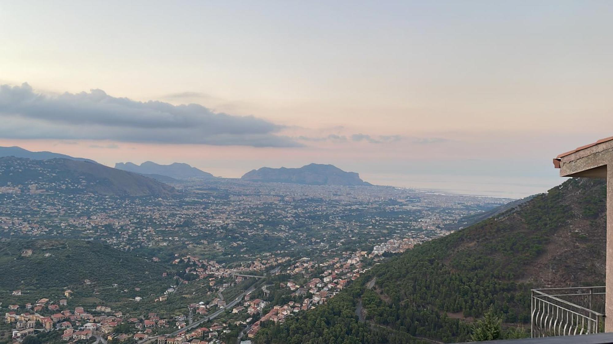 Il Panorama Apartment Altofonte Bagian luar foto